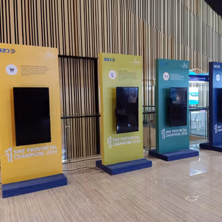 ผลงานบอร์ดนิทรรศการ หจก.ทูบี เรนทอล - 3