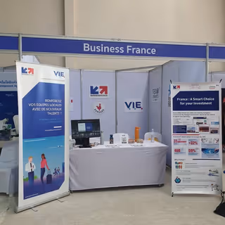 ผลงานบูธพาร์ทิชั่น หจก.ทูบี เรนทอล - 3